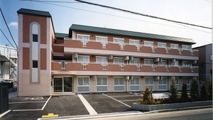 そんぽの家 川西鶴之荘(旧名称:アミーユ川西鶴之荘)