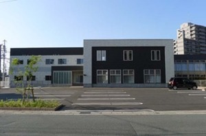 アイケア おおるり天竜川駅前
