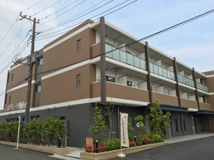 そんぽの家S湘南台(旧名称:SOMPOケア ラヴィーレS湘南台、レヴィータ湘南台)