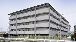 そんぽの家S 西大路八条(旧名称:Cアミーユ西大路八条)